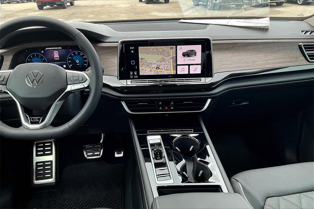 new 2026 Volkswagen Atlas car, priced at $58,111