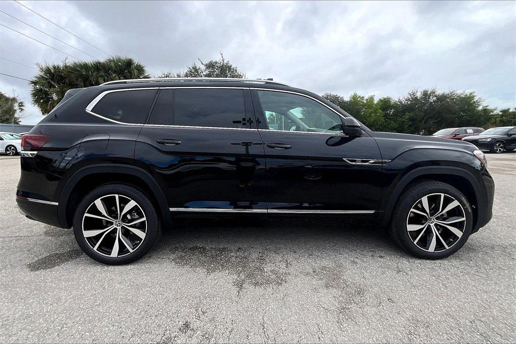 new 2026 Volkswagen Atlas car, priced at $58,111