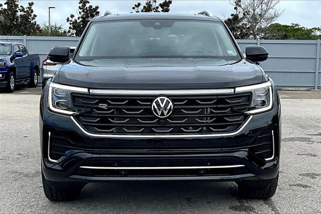 new 2026 Volkswagen Atlas car, priced at $58,111
