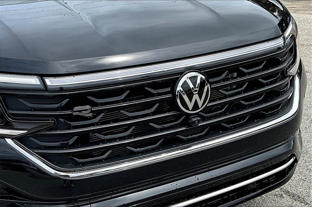 new 2026 Volkswagen Atlas car, priced at $58,111