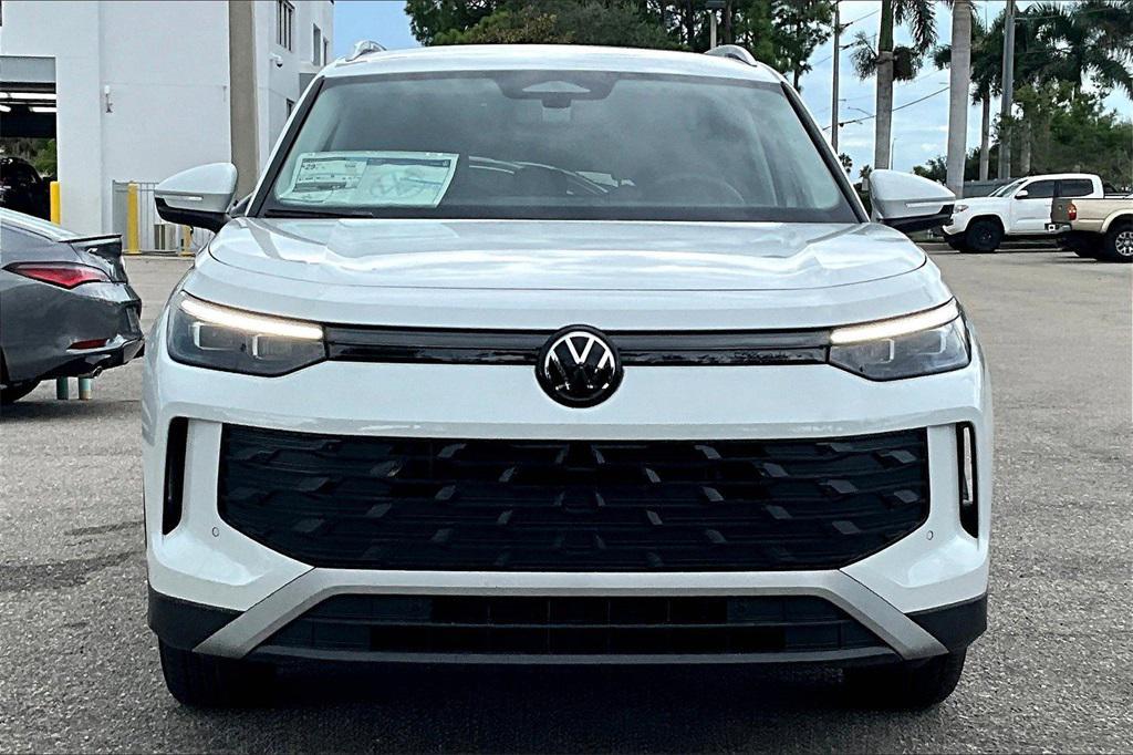 new 2025 Volkswagen Tiguan car, priced at $29,741