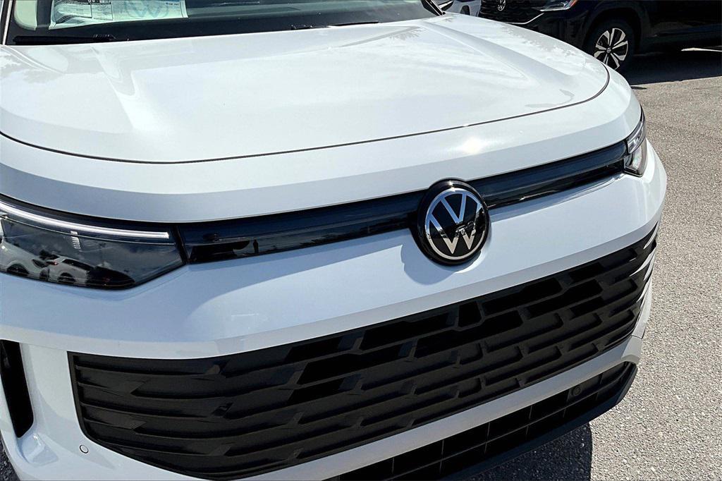 new 2025 Volkswagen Tiguan car, priced at $32,787