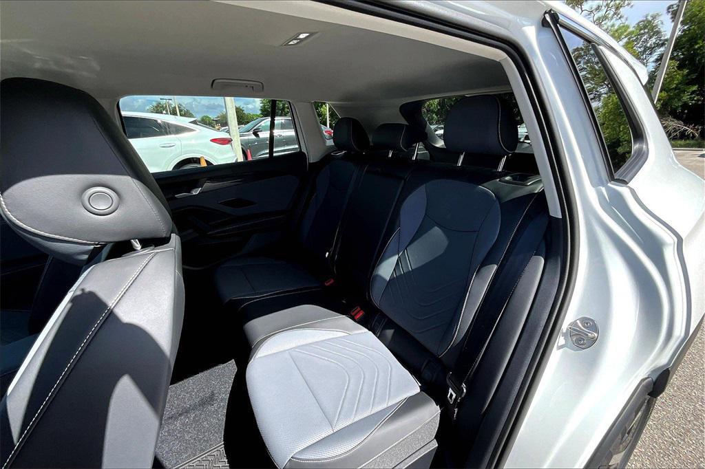 new 2025 Volkswagen Tiguan car, priced at $32,787