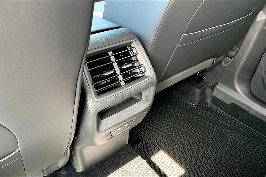 new 2025 Volkswagen Tiguan car, priced at $32,787