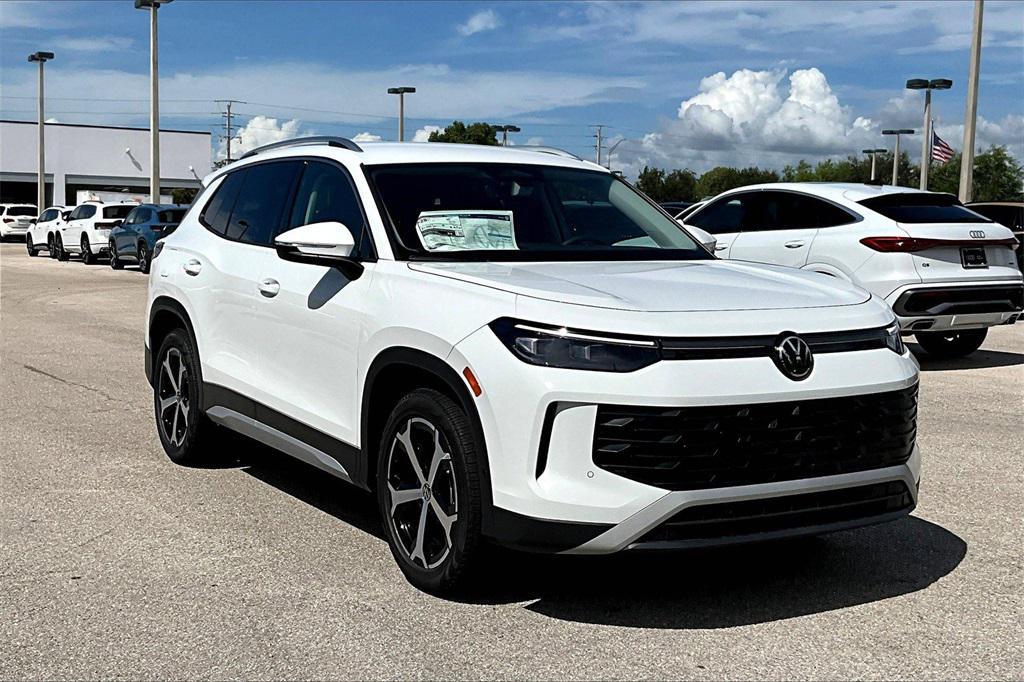 new 2025 Volkswagen Tiguan car, priced at $32,787