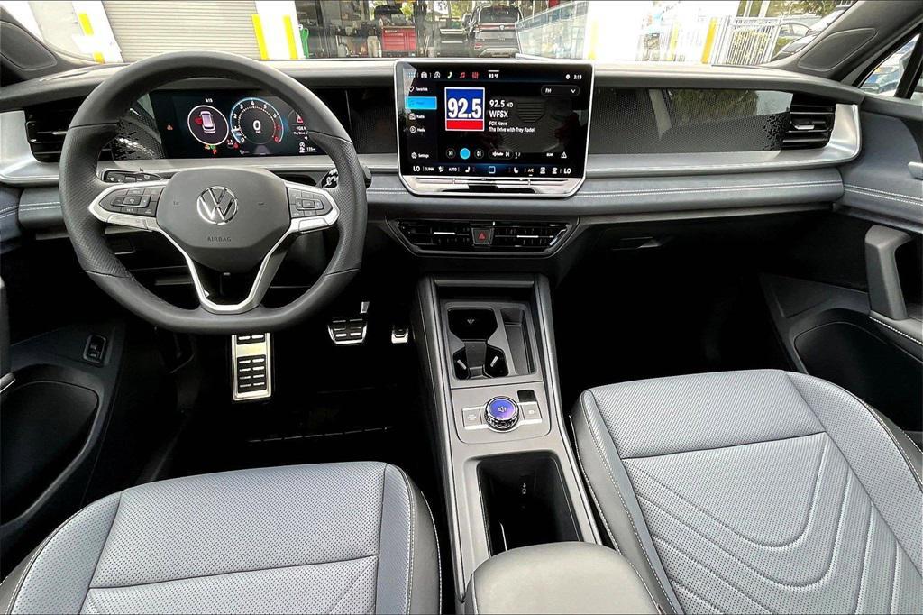 new 2026 Volkswagen Tiguan car, priced at $39,885