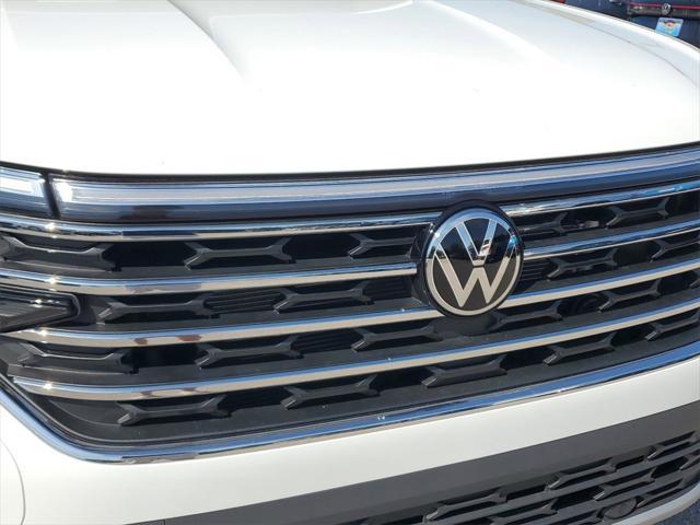 new 2025 Volkswagen Atlas car, priced at $42,741