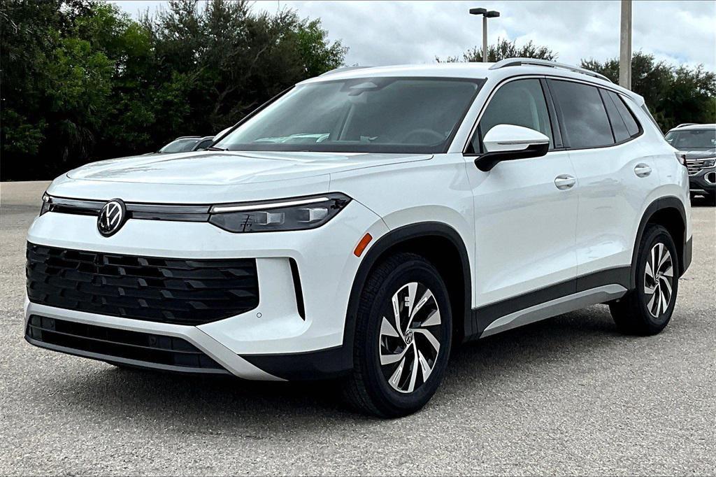 new 2025 Volkswagen Tiguan car, priced at $29,751