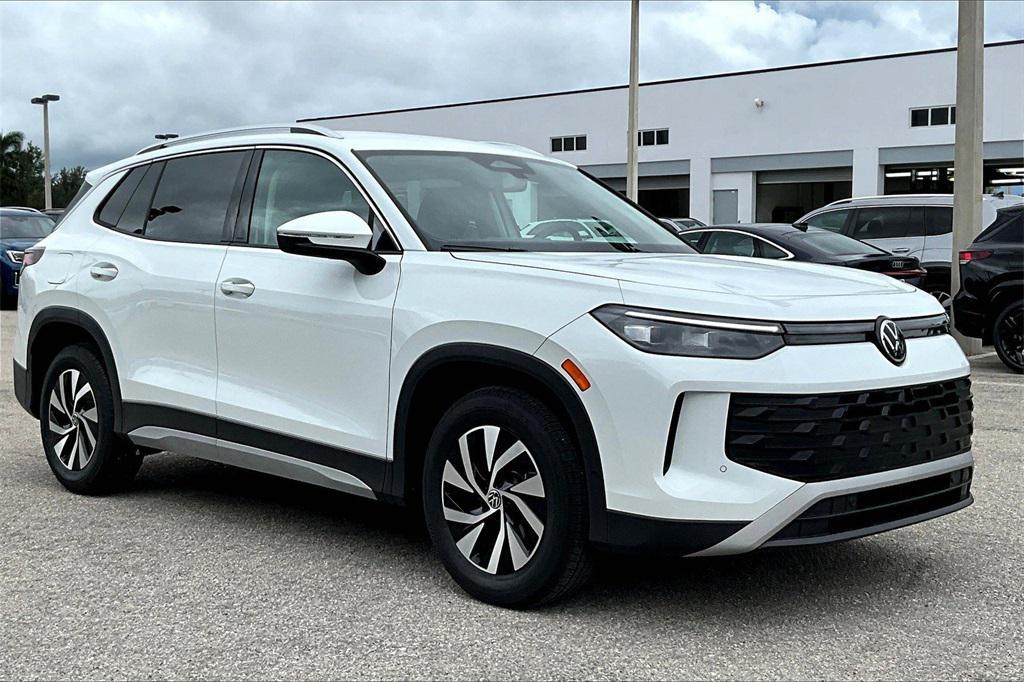 new 2025 Volkswagen Tiguan car, priced at $29,751