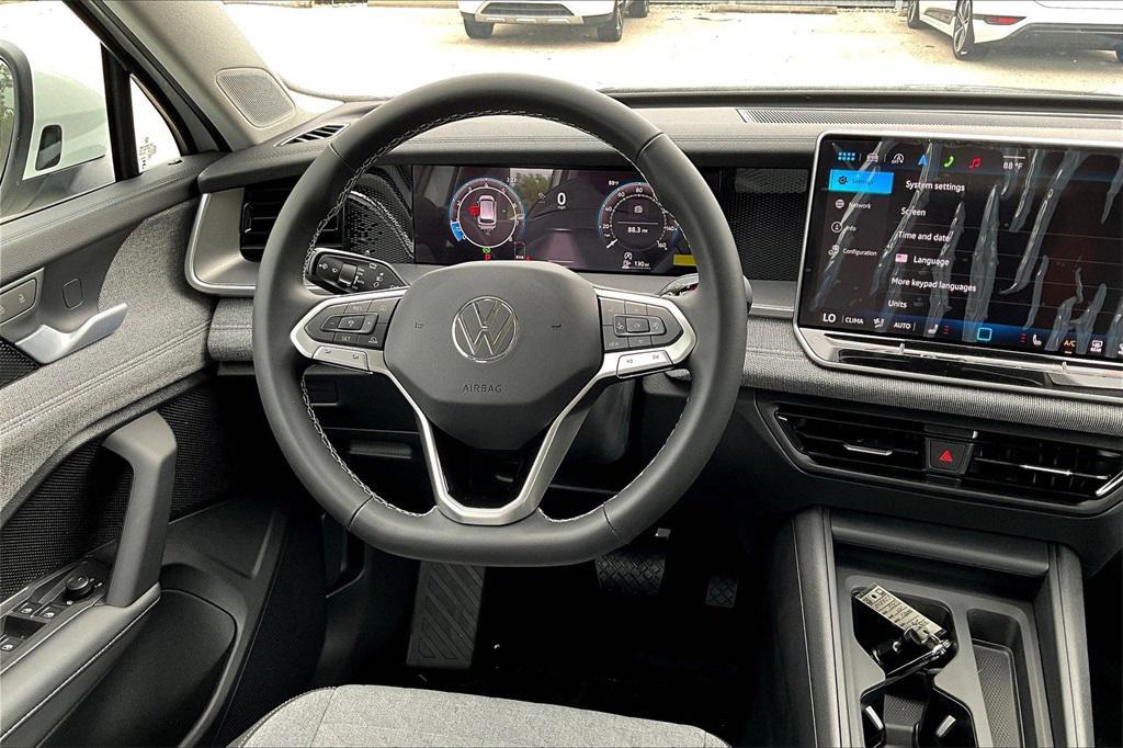 new 2025 Volkswagen Tiguan car, priced at $29,751