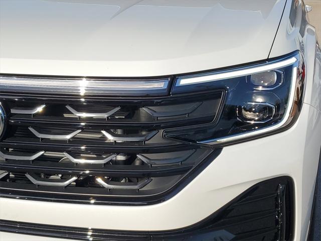 new 2025 Volkswagen Atlas Cross Sport car, priced at $48,666