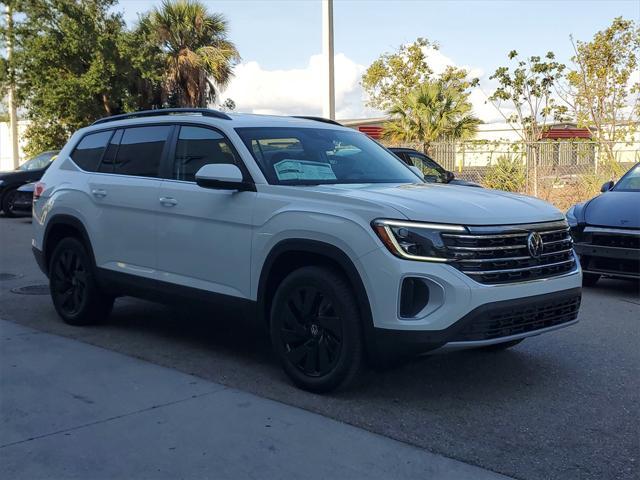 new 2025 Volkswagen Atlas car, priced at $41,709