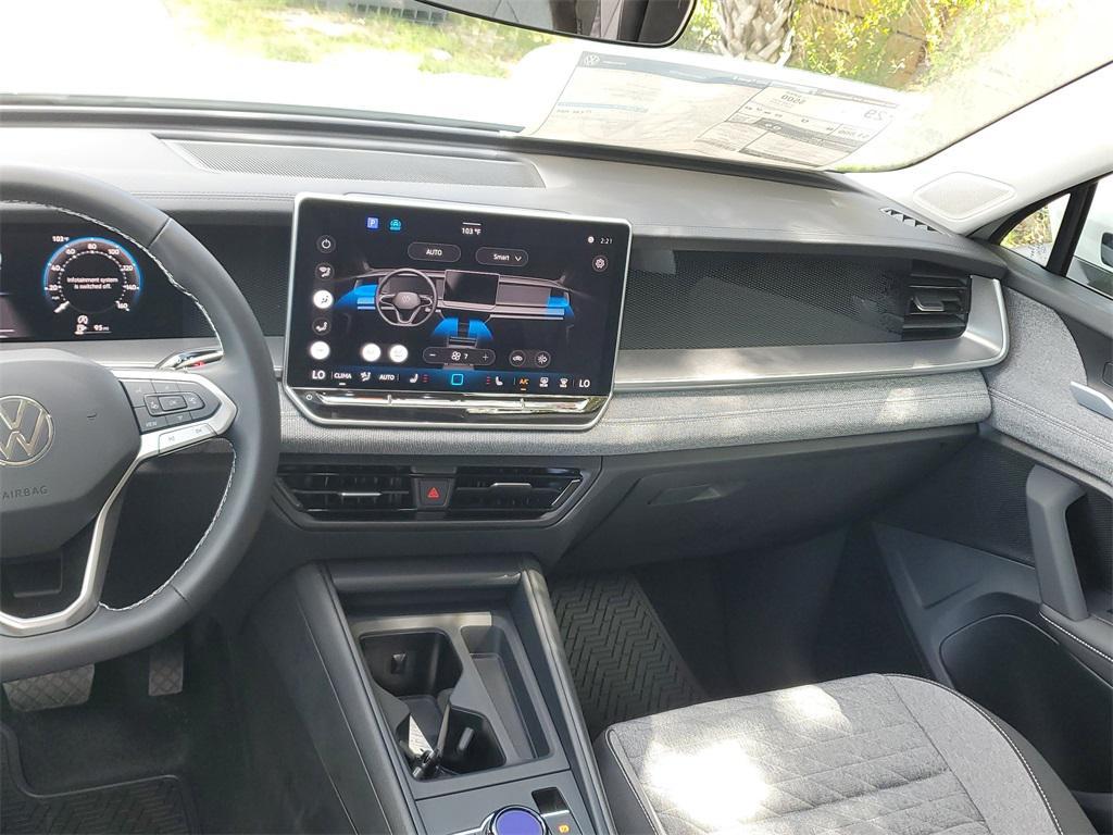 new 2025 Volkswagen Tiguan car, priced at $29,741