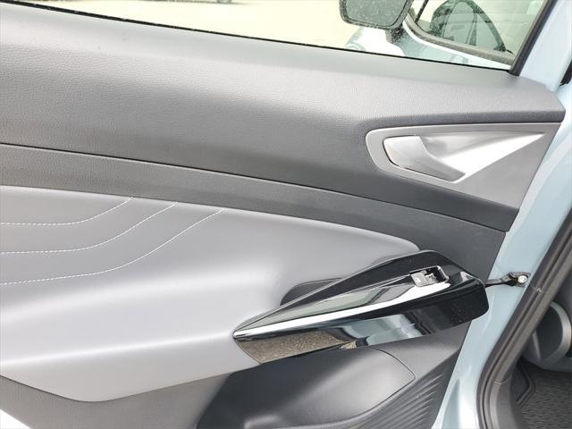 new 2025 Volkswagen ID.4 car, priced at $49,757