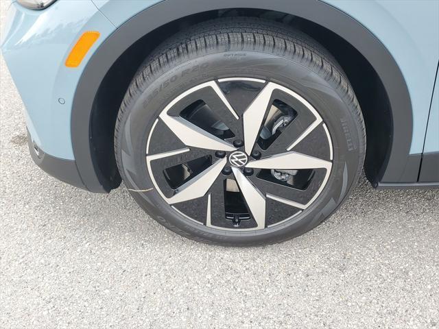 new 2025 Volkswagen ID.4 car, priced at $49,757