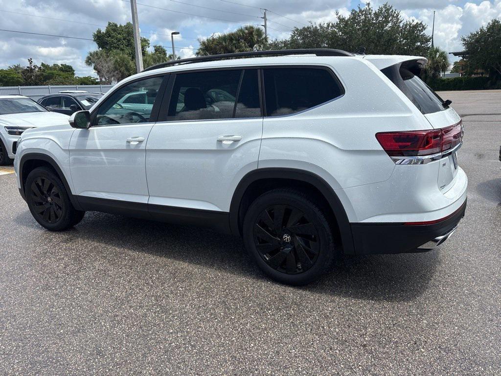 used 2025 Volkswagen Atlas car, priced at $36,250