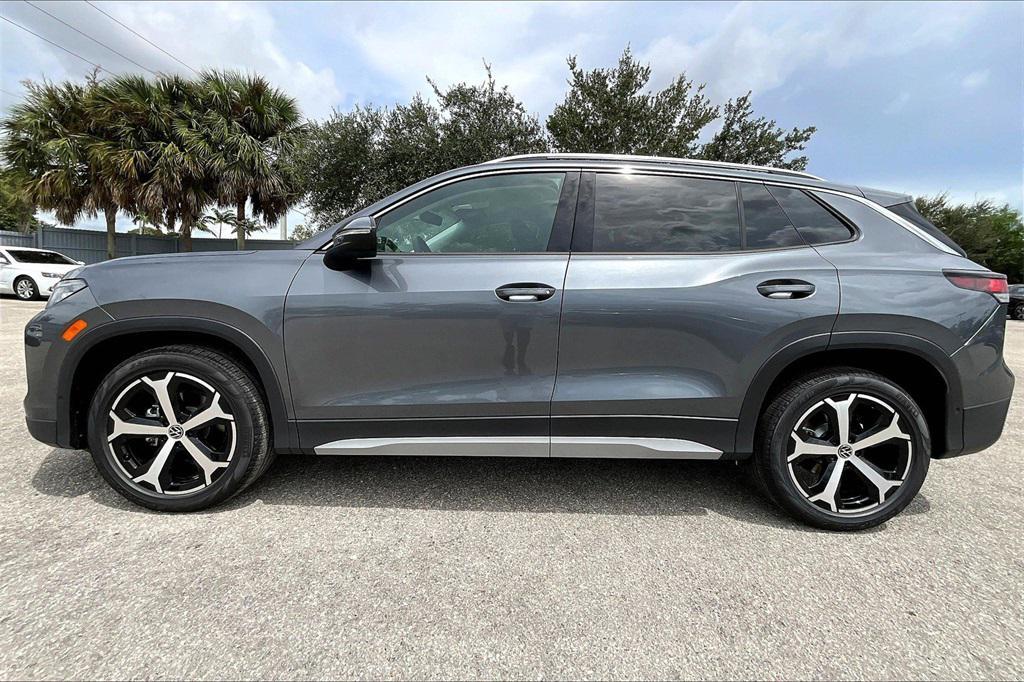 new 2025 Volkswagen Tiguan car, priced at $32,777