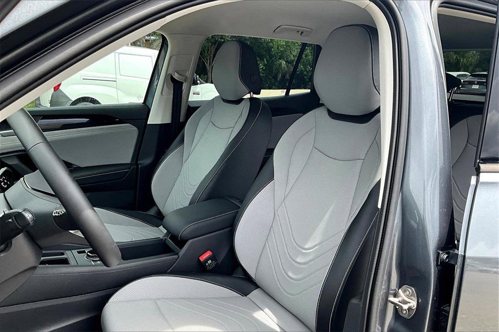 new 2025 Volkswagen Tiguan car, priced at $32,777