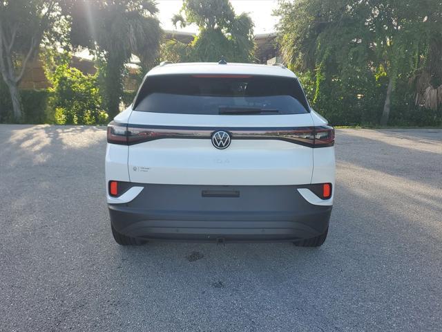 new 2025 Volkswagen ID.4 car, priced at $50,193