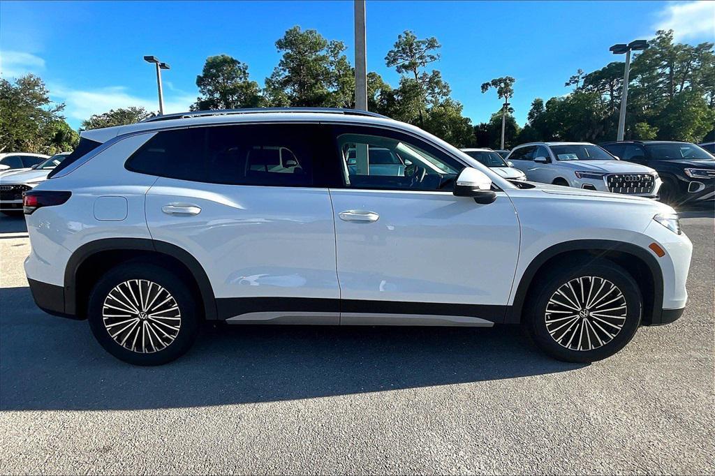 new 2025 Volkswagen Tiguan car, priced at $27,870