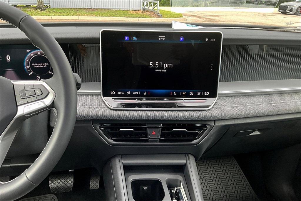 new 2025 Volkswagen Tiguan car, priced at $28,140