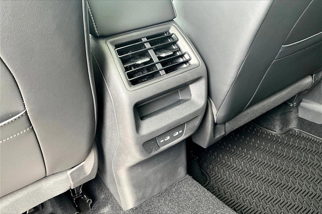 new 2025 Volkswagen Tiguan car, priced at $35,355