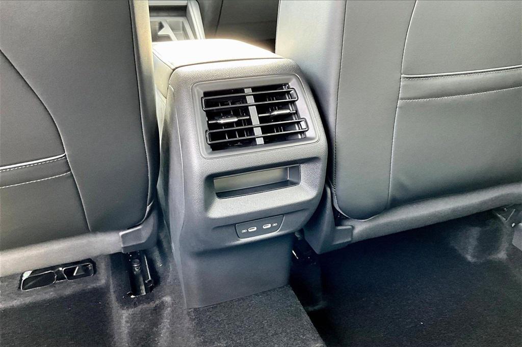 new 2026 Volkswagen Tiguan car, priced at $38,980