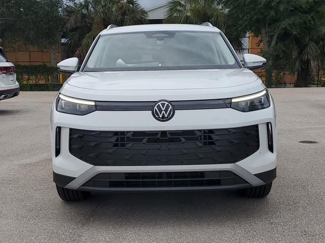 new 2025 Volkswagen Tiguan car, priced at $32,800