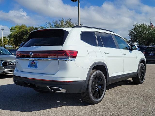 new 2025 Volkswagen Atlas car, priced at $44,581