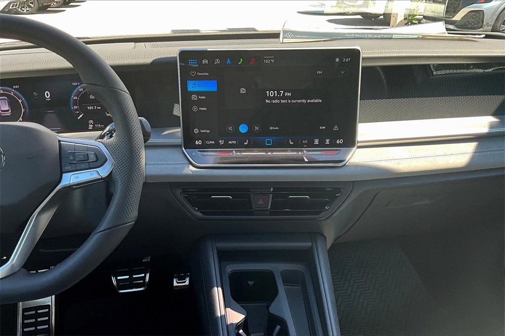 new 2025 Volkswagen Tiguan car, priced at $35,846