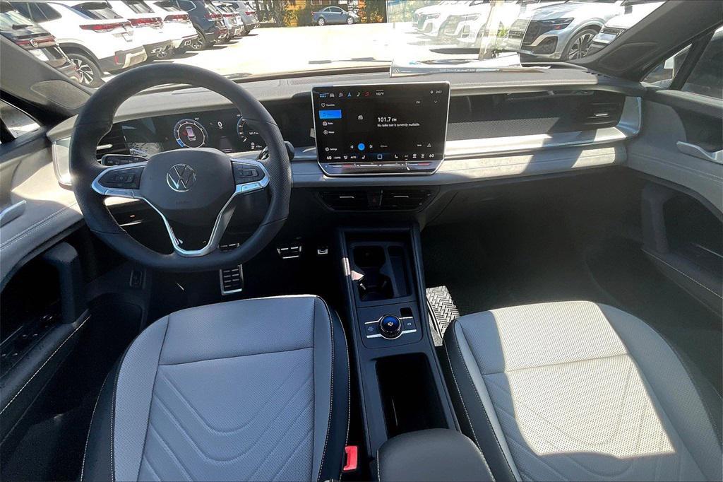 new 2025 Volkswagen Tiguan car, priced at $35,846