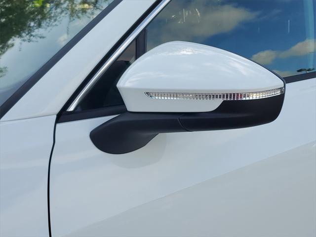 new 2025 Volkswagen Tiguan car, priced at $32,800