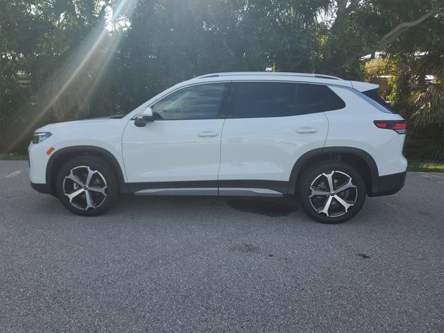 new 2025 Volkswagen Tiguan car, priced at $32,800