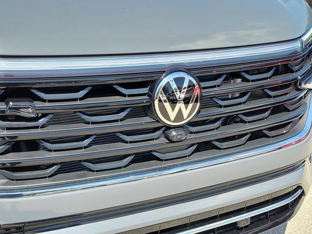 new 2025 Volkswagen Atlas Cross Sport car, priced at $52,698