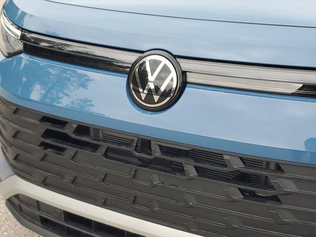 new 2025 Volkswagen Tiguan car, priced at $34,531