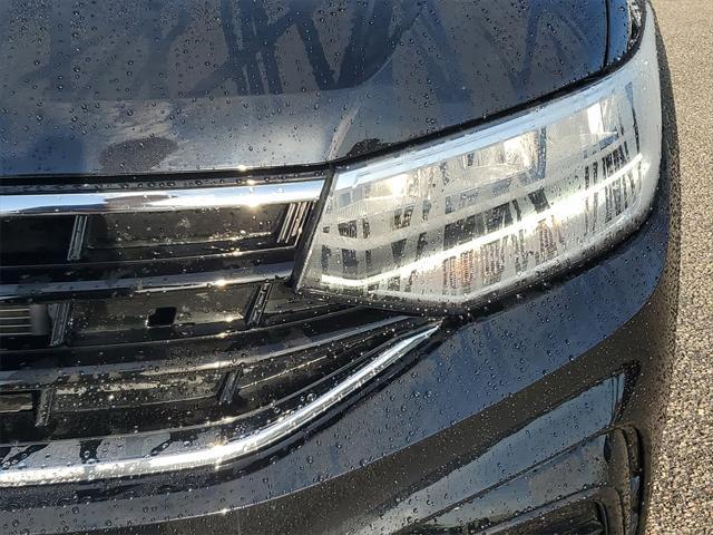 used 2024 Volkswagen Tiguan car, priced at $29,985