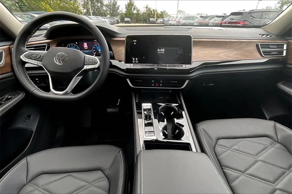 new 2026 Volkswagen Atlas car, priced at $43,858