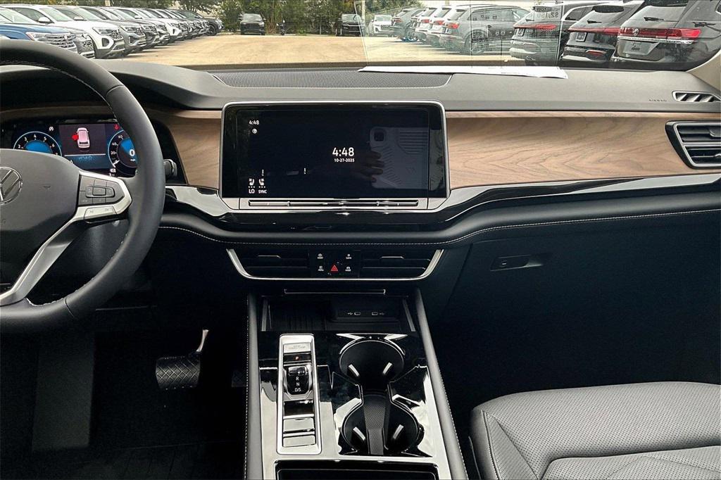 new 2026 Volkswagen Atlas car, priced at $43,858