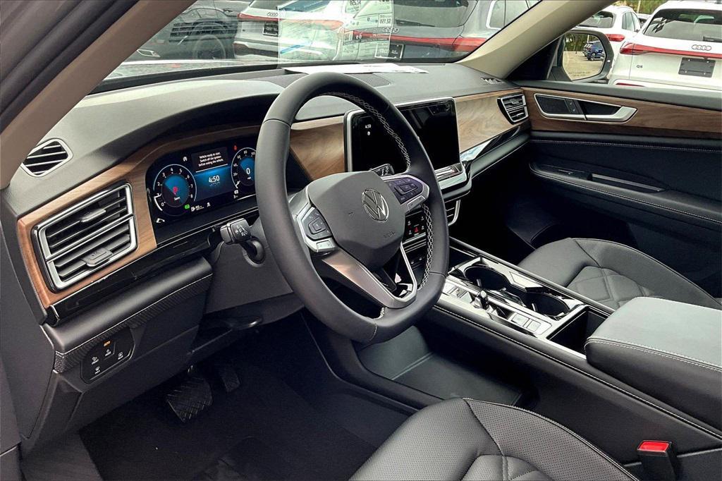 new 2026 Volkswagen Atlas car, priced at $43,858