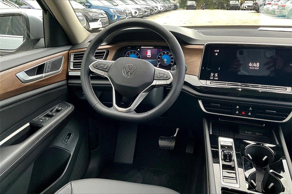 new 2026 Volkswagen Atlas car, priced at $43,858