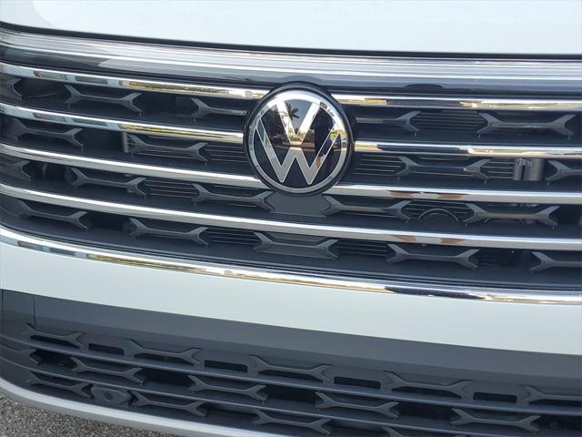 new 2025 Volkswagen Atlas car, priced at $45,561