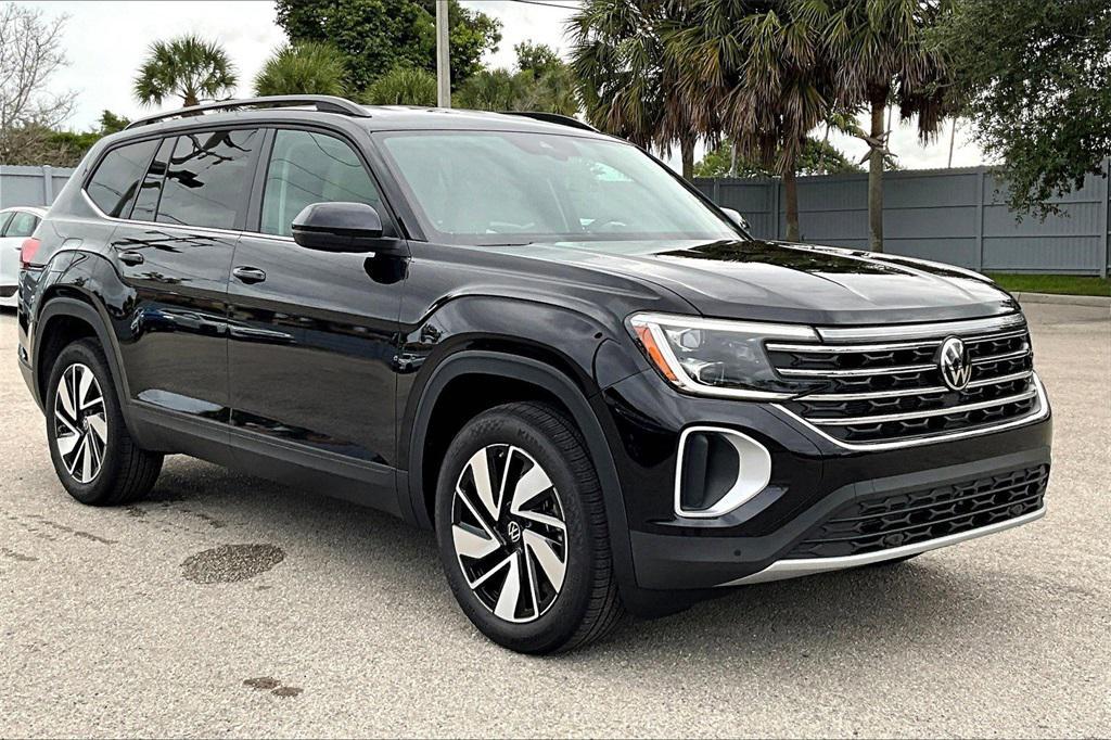 new 2026 Volkswagen Atlas car, priced at $47,076