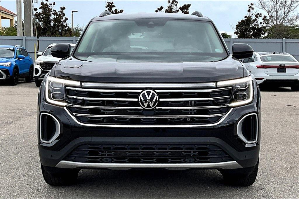 new 2026 Volkswagen Atlas car, priced at $47,076
