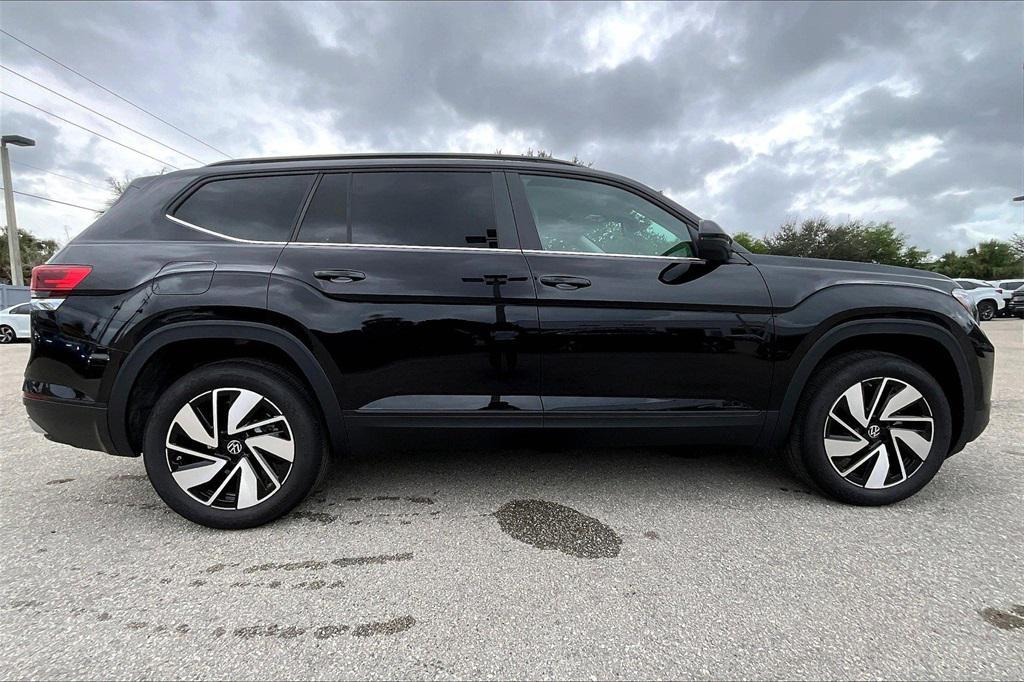 new 2026 Volkswagen Atlas car, priced at $47,076