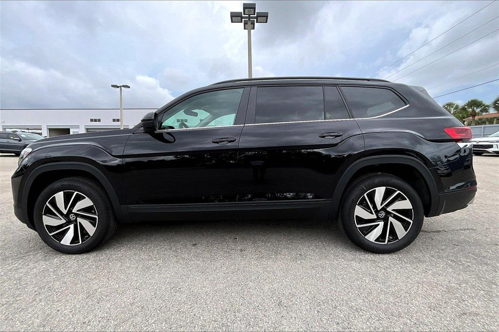 new 2026 Volkswagen Atlas car, priced at $47,076