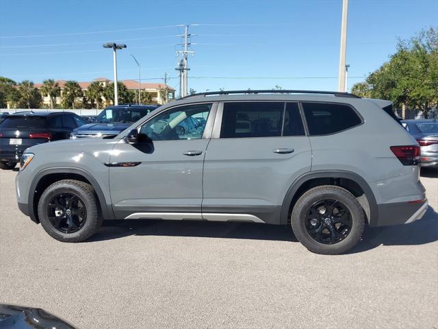 new 2025 Volkswagen Atlas car, priced at $46,098