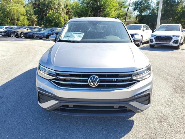 new 2024 Volkswagen Tiguan car, priced at $27,025