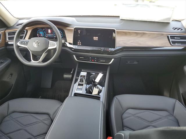 new 2025 Volkswagen Atlas car, priced at $44,512