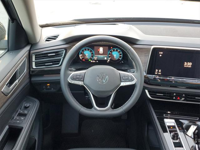 new 2025 Volkswagen Atlas car, priced at $47,585