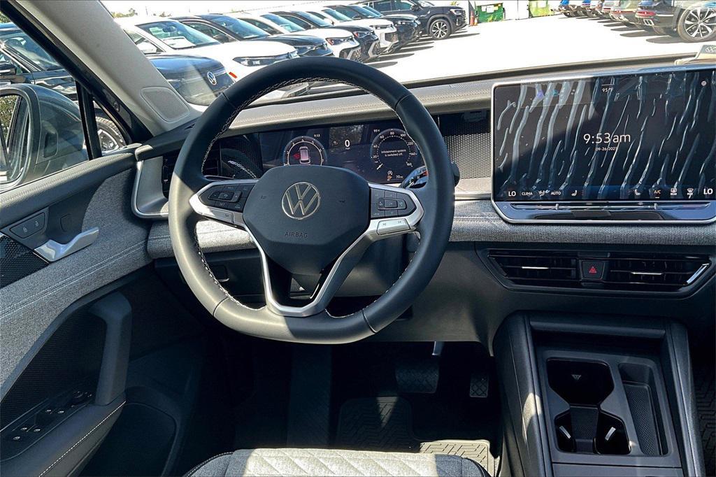 new 2025 Volkswagen Tiguan car, priced at $27,867